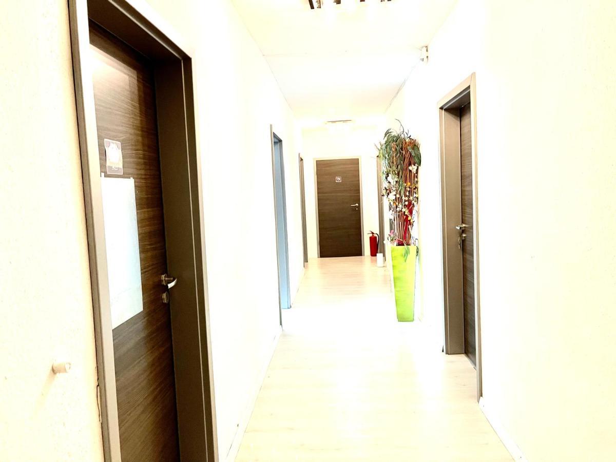 #World Monteurzimmer 슈코이디츠 외부 사진